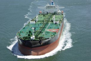 olajszállító tanker hajó kőolaj