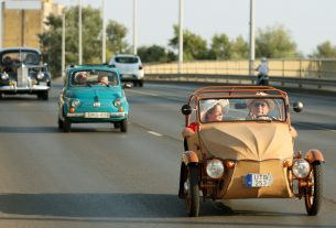 Szeged, XIV. Dél-Alföldi Veteránjármű Találkozó, veterán autó, Bertalan híd